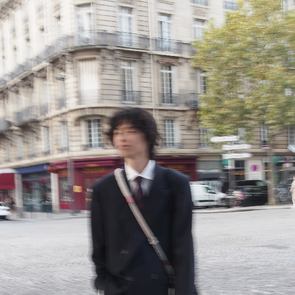 森碧輝